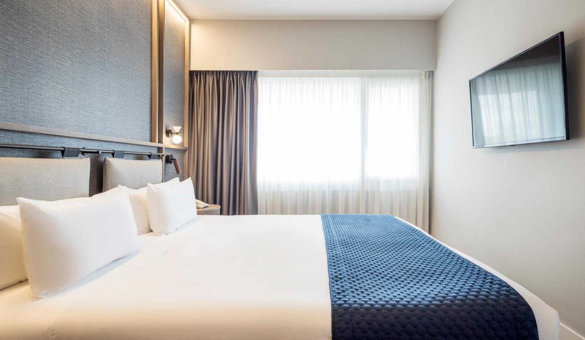 Ilunion Romareda Hotel Zaragoza Ruang foto