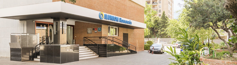 Ilunion Romareda Hotel Zaragoza Bagian luar foto