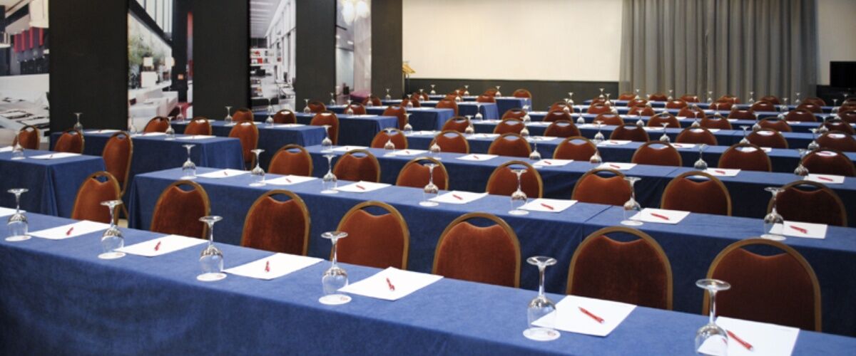 Ilunion Romareda Hotel Zaragoza Bagian luar foto